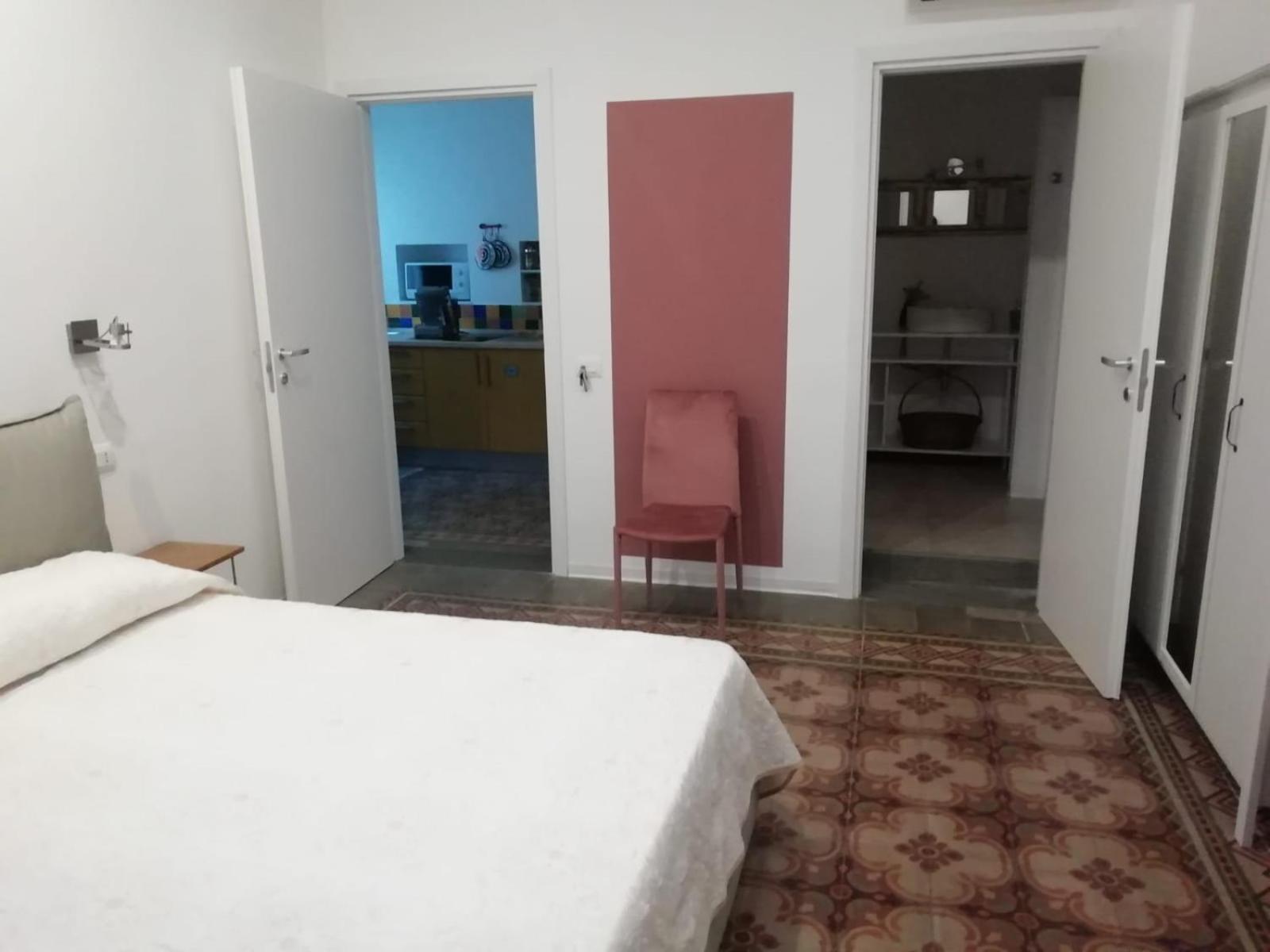 Sat Appartamenti Locazioni Turistiche Brevi-G&P Holiday Home Трапани Екстериор снимка