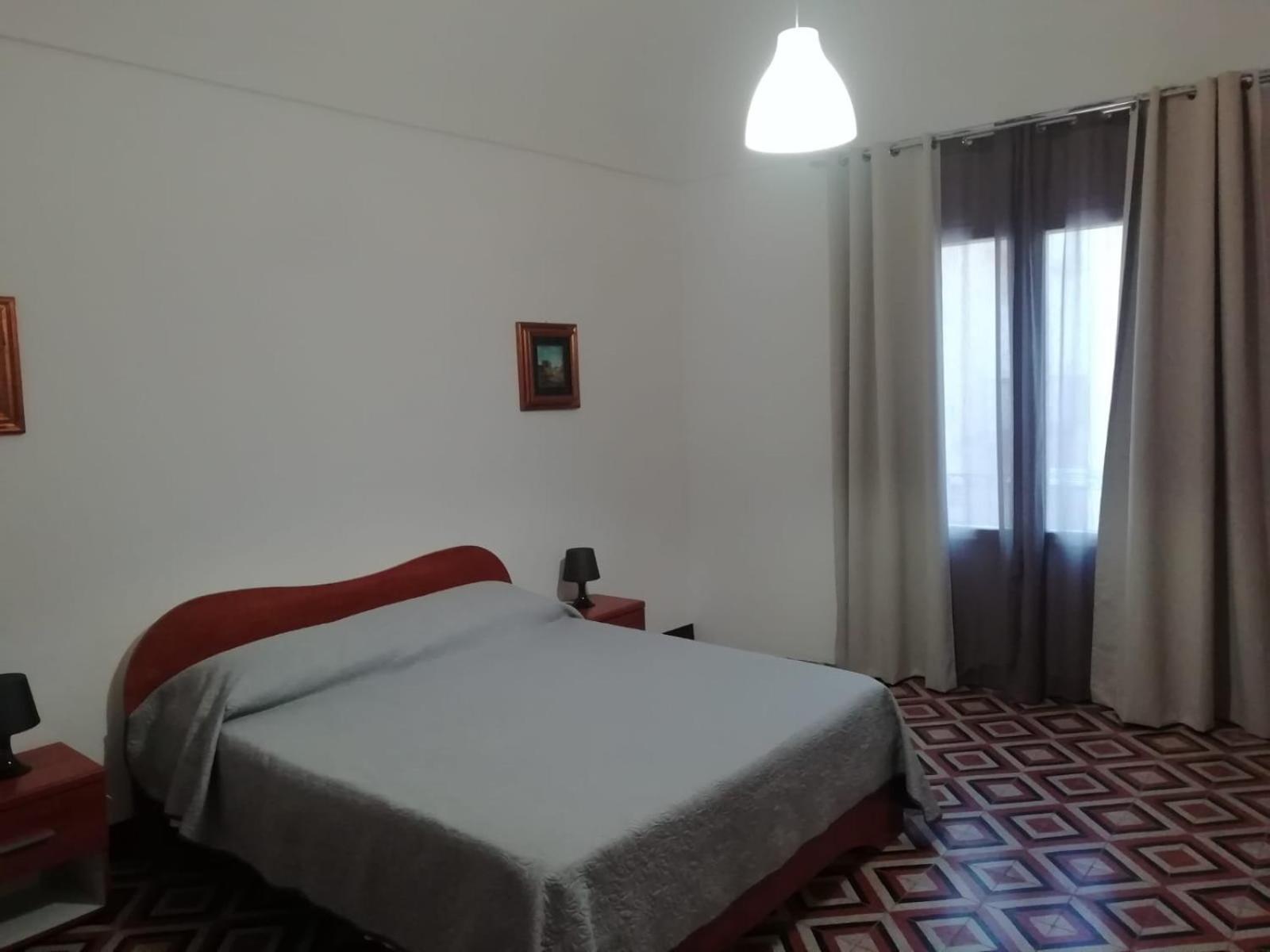 Sat Appartamenti Locazioni Turistiche Brevi-G&P Holiday Home Трапани Екстериор снимка