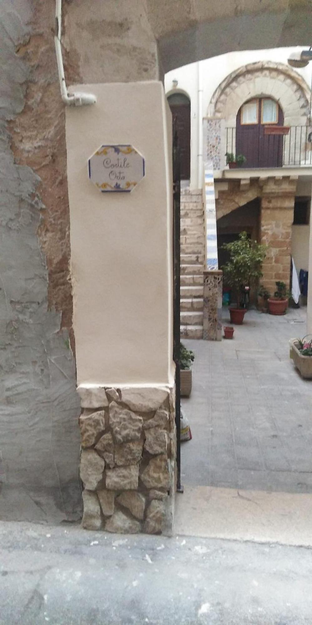 Sat Appartamenti Locazioni Turistiche Brevi-G&P Holiday Home Трапани Екстериор снимка