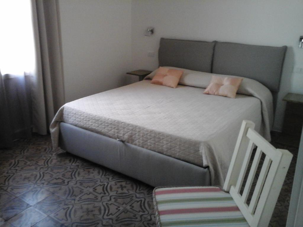 Sat Appartamenti Locazioni Turistiche Brevi-G&P Holiday Home Трапани Екстериор снимка